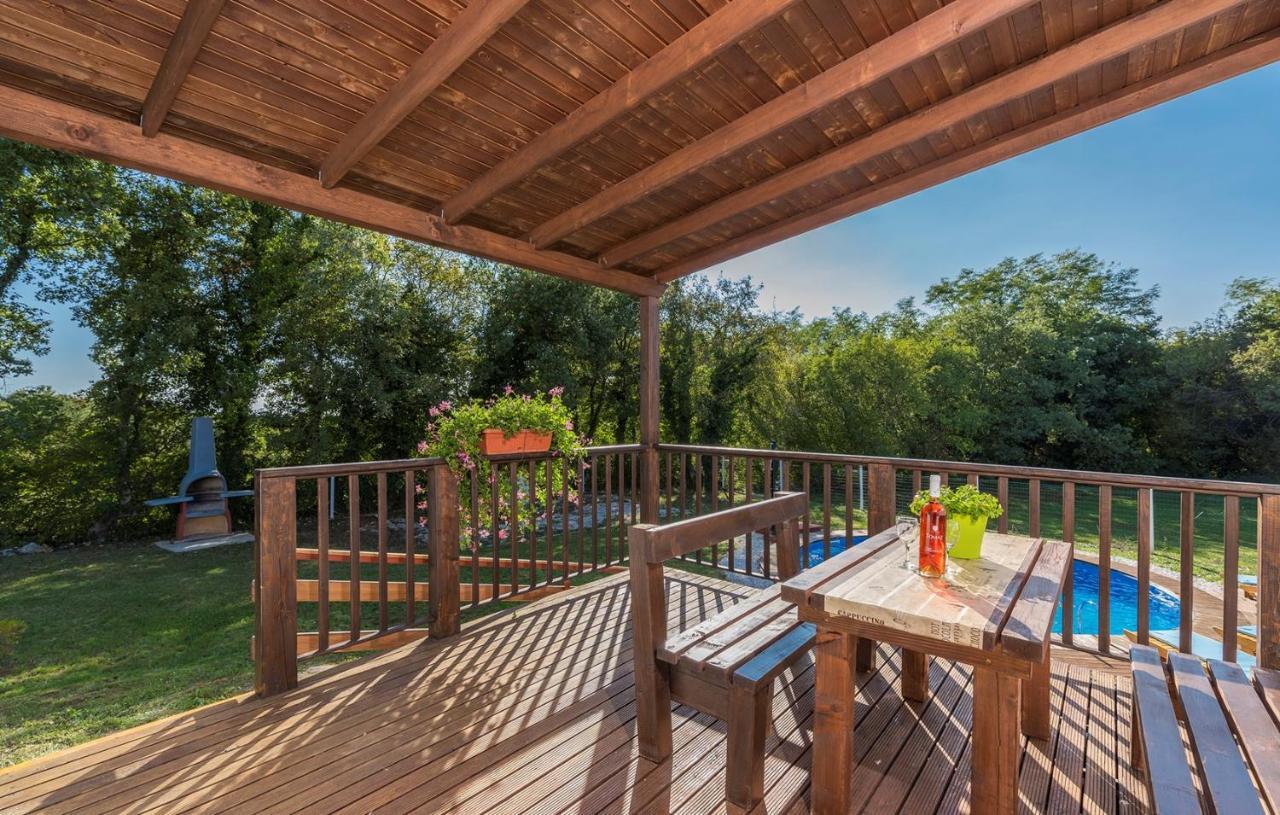 Holiday Park Village Jelovci Kringa Extérieur photo